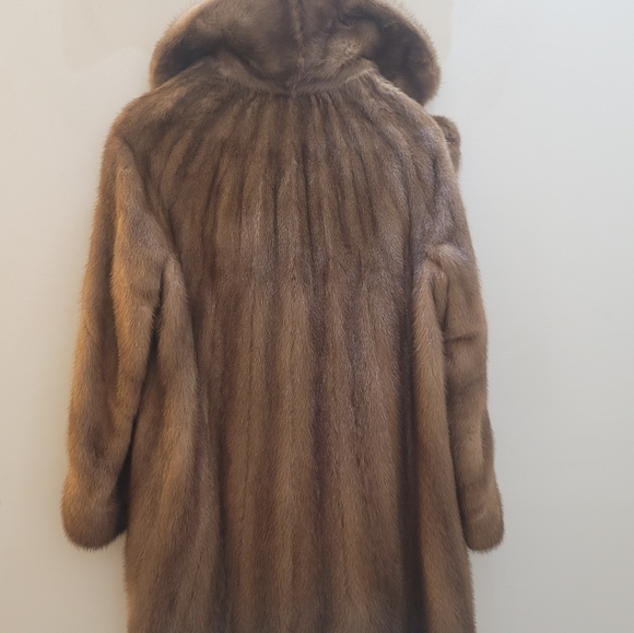 Vintage genuine mink coat - Picture 9 of 12